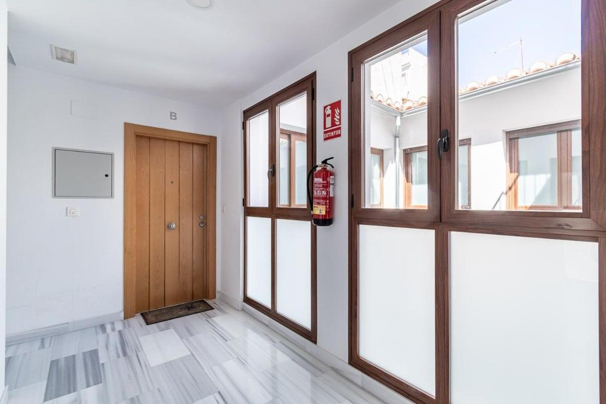 3 Bedroom Elegant & Cozy City Centre Γρανάδα Εξωτερικό φωτογραφία